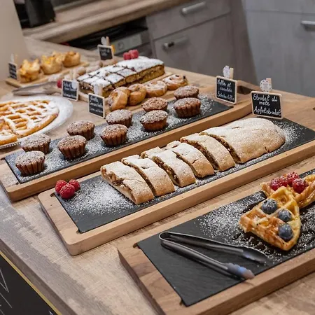 Maison Valentina 4* Мерано